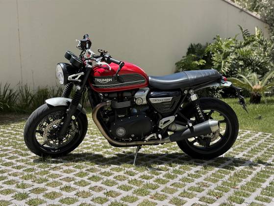 TRIUMPH SPEED TWIN TRIUMPH SPEED TWIN